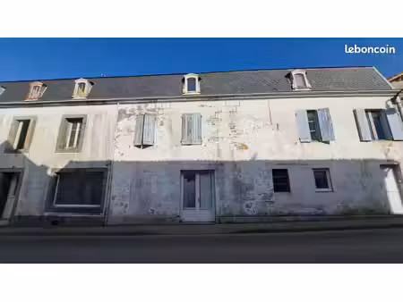 immeuble 273 m² azay-sur-thouet
