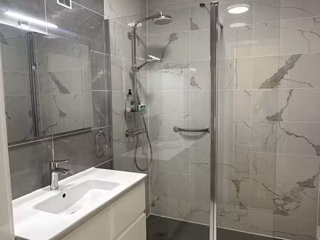 appartement 5 pièces 103 m²