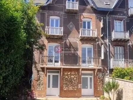 maison 6 pièces 130 m²