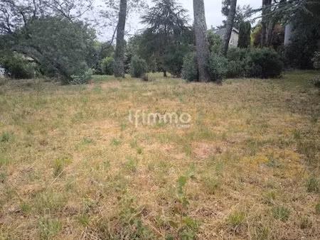 vente terrain 1111 m² à eysines (33320)  275 000 €