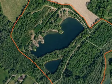 domaine de loisirs de 7 6 hectares avec deux étangs – entretiens récents  fort potentiel