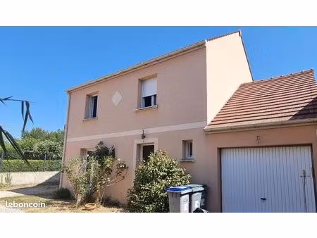 maison 6 pièces 104 m²