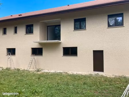 appartement à louer - 105 m2