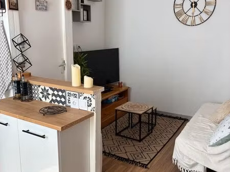 studio meublé