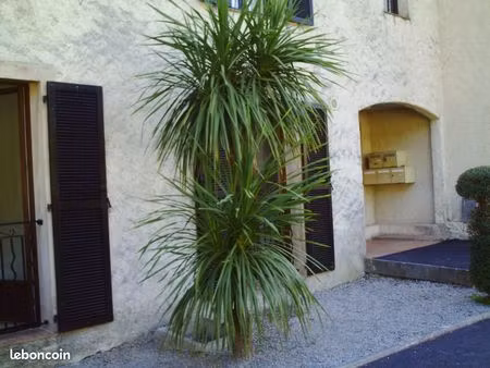 2 pieces à draguignan