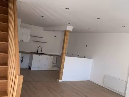 à louer t3 en duplex