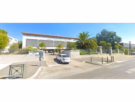 local 40 m² hyeres