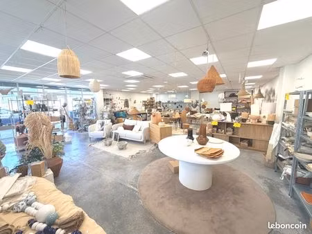 local commercial 175 m² la garde
