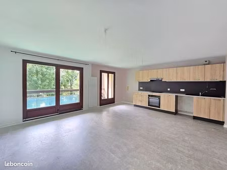 appartement 3 pièces 73 m²