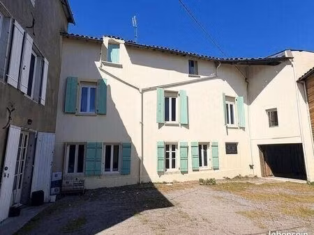 immeuble 8 pièces 192 m²