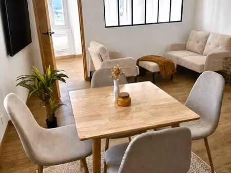 appartement t2 meublé avec vue sur les collines