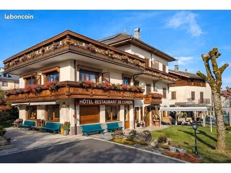 local 600 m² lullin