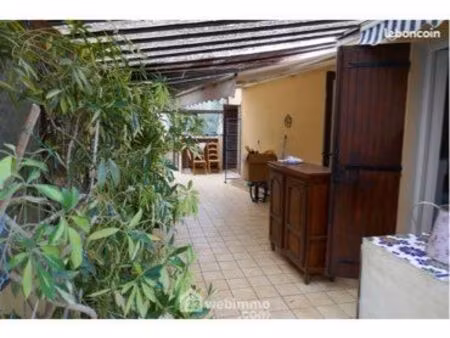 vends trois maisons