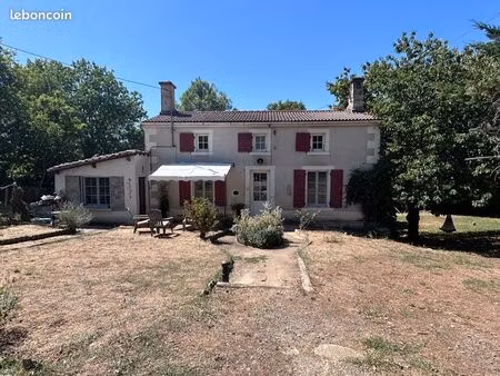 maison t5 140m2