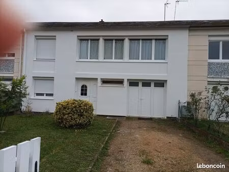 pavillon mitoyen 76 m² – 4 pièces – terrain 496 m² – châtellerault