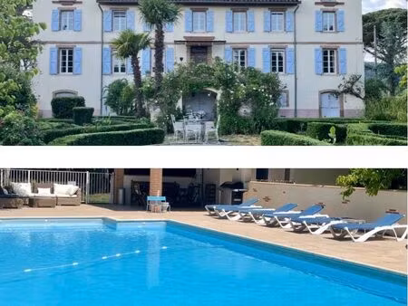 vends château de charme 400 m2  jardin à la française  parc  verger et piscine