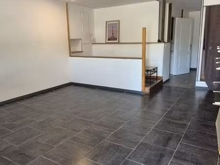 studio proche gare et commerces