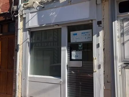 local commercial centre ville
