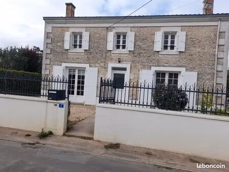 maison a louer villiers en plaine