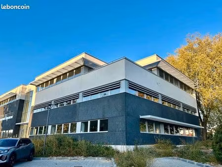bureau 1 254 m²