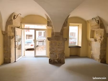 magasin à louer