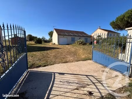 pavillon 3 pièces 61 m²
