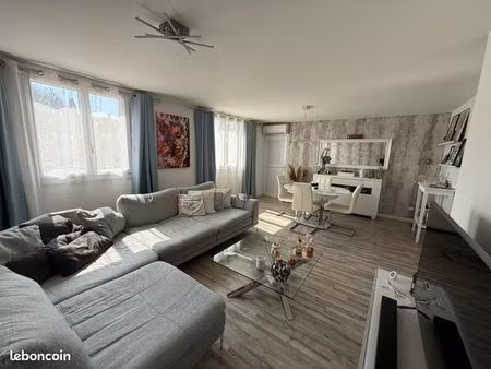 appartement t3 61 m2