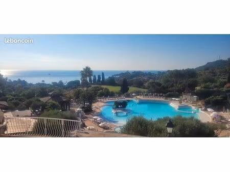 rez de jardin cap esterel