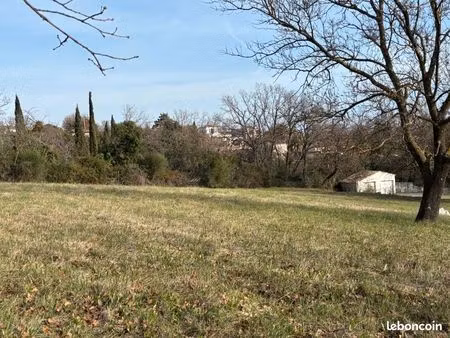 terrain 512 m² roquebrune sur argens