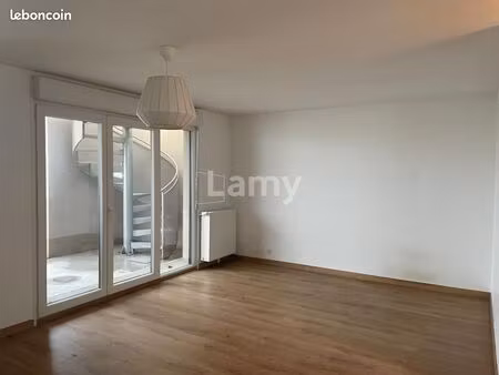 appartement 3 pièces 66 m²