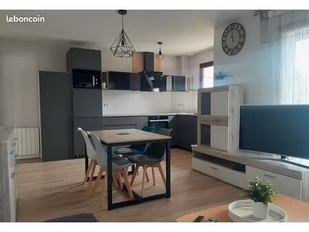 ? à louer – t2 de 50 m² – crozet 1300