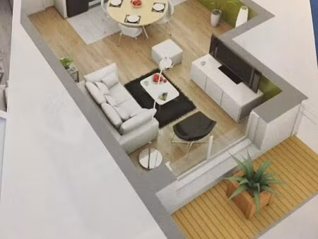 t2 meublé avec jardin privatif et loggia – houilles