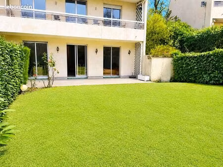 appartement 3 pièces 99 m²