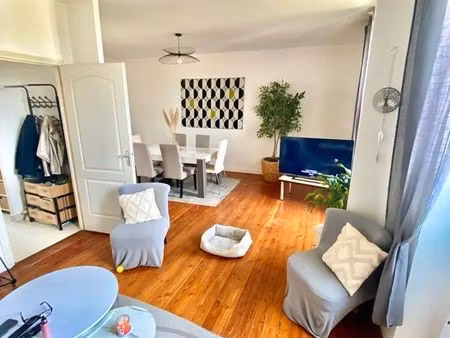immeuble 2 appartements - 155 m2 - loué