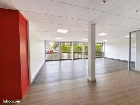 bureaux 142 m² avon