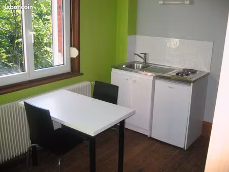 studio meublé
