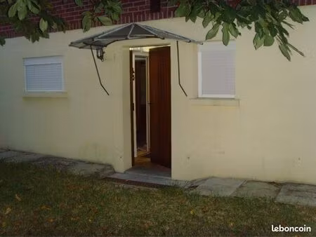 studio pour étudiant à louer à camon