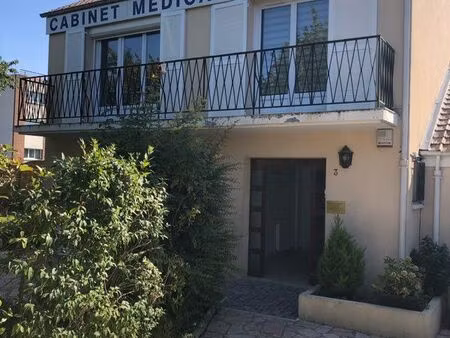 cabinet médical/paramédical/bureau 15 m² · maurepas