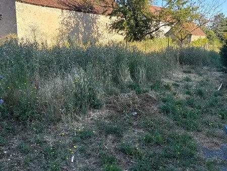 terrain constructible fermé