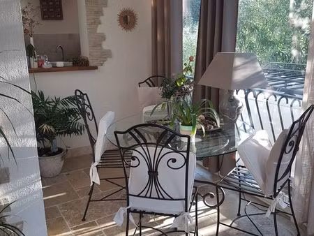 unique  bas de maison centre port au calme dans la nature