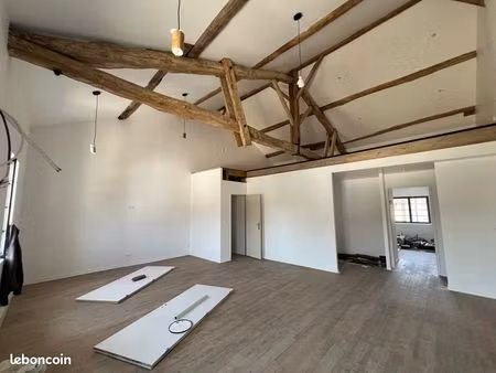 t4 duplex neuf de 98 8 m² avec séjour cathédrale et parking – réalville