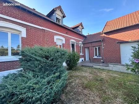 maison 3 pièces 80 m²