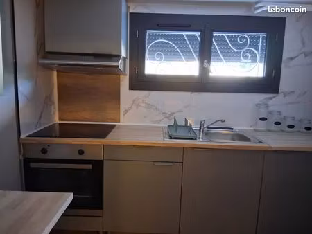 loue studio meublé