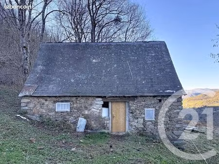 maison 2 pièces 96 m²