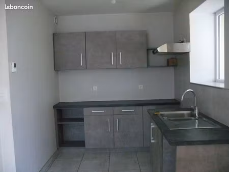 t3 en duplex 89 m² avec garage et jardin — village de padoux (88) dpe e — 570 cc