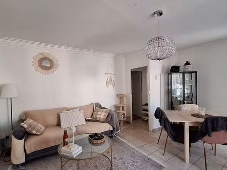 charmant t2 de 55 m² avec pigeonnier indépendant de 8 m²