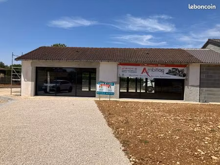 local commercial 100 m²