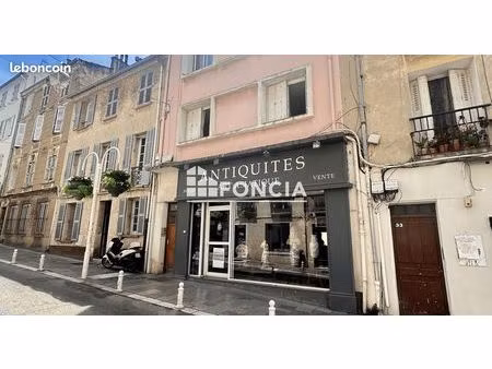 toulon le mourillon lot de 2 appartements et un local commercial loués