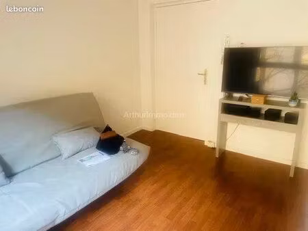 studio 1 pièce 19 m²