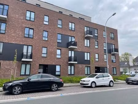 twee slaapkamer appartement met parkeerplaats